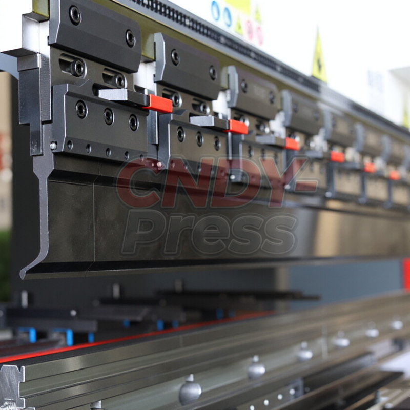 Electro Hydraulic Servo CNC Press Brake